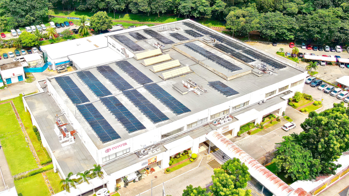 DRIVING SUSTAINABILITY. MSpectrum’s solar rooftop projects in Toyota Motor Philippines’ Sta. Rosa, Laguna plant aim to contribute to parent company Toyota Motor Corporation’s global goal of making its manufacturing plants carbon neutral by 2035.